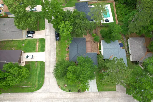 $1,900 | 76 South Wavy Oak Circle, Spring, TX 77381