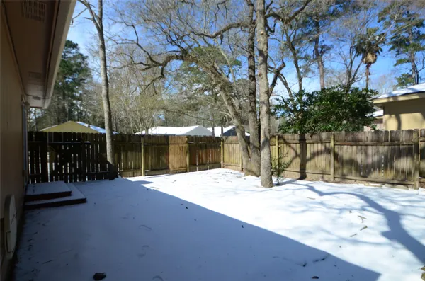 $1,900 | 76 South Wavy Oak Circle, Spring, TX 77381