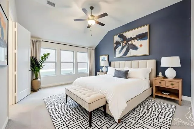 an empty room with fan and a ceiling fan