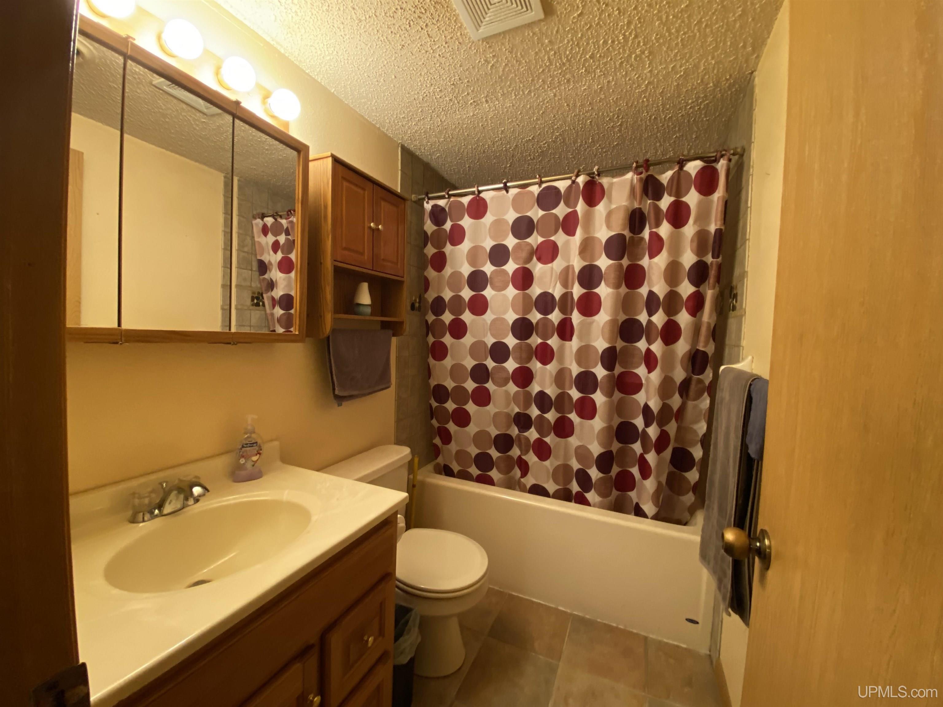 10451 North Riverside Road Hurley, WI 54534 - Photo 24 of 35 Gallery Image 24