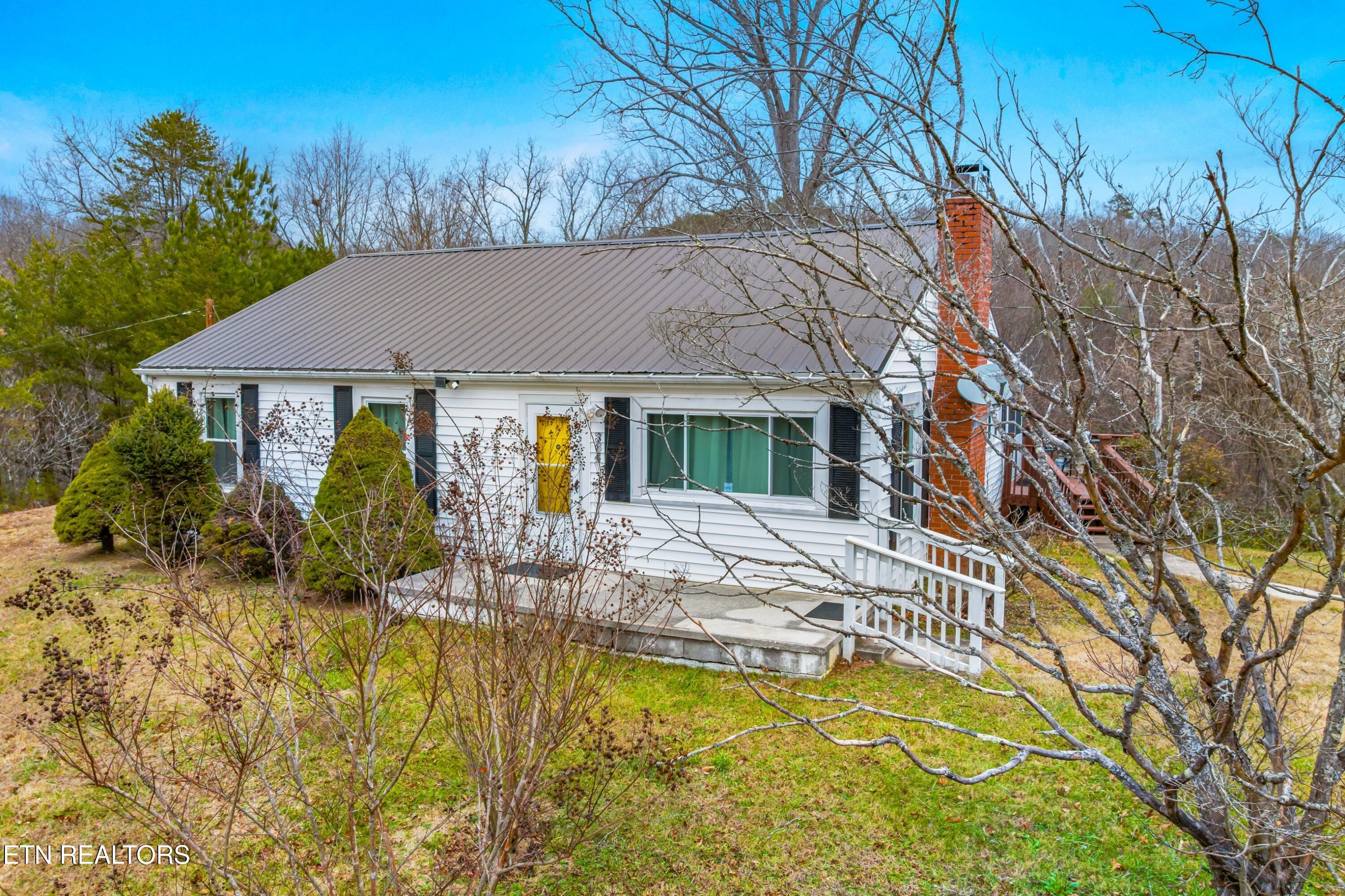 364 Jasmine Road Newport, TN 37821 - Photo 13 of 54 022-364JasmineRoad-Newport-TN-37821-SMAL