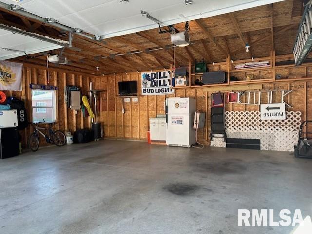 1839 Mound Road Jacksonville, IL 62650 - Photo 26 of 32 Gallery Image 26