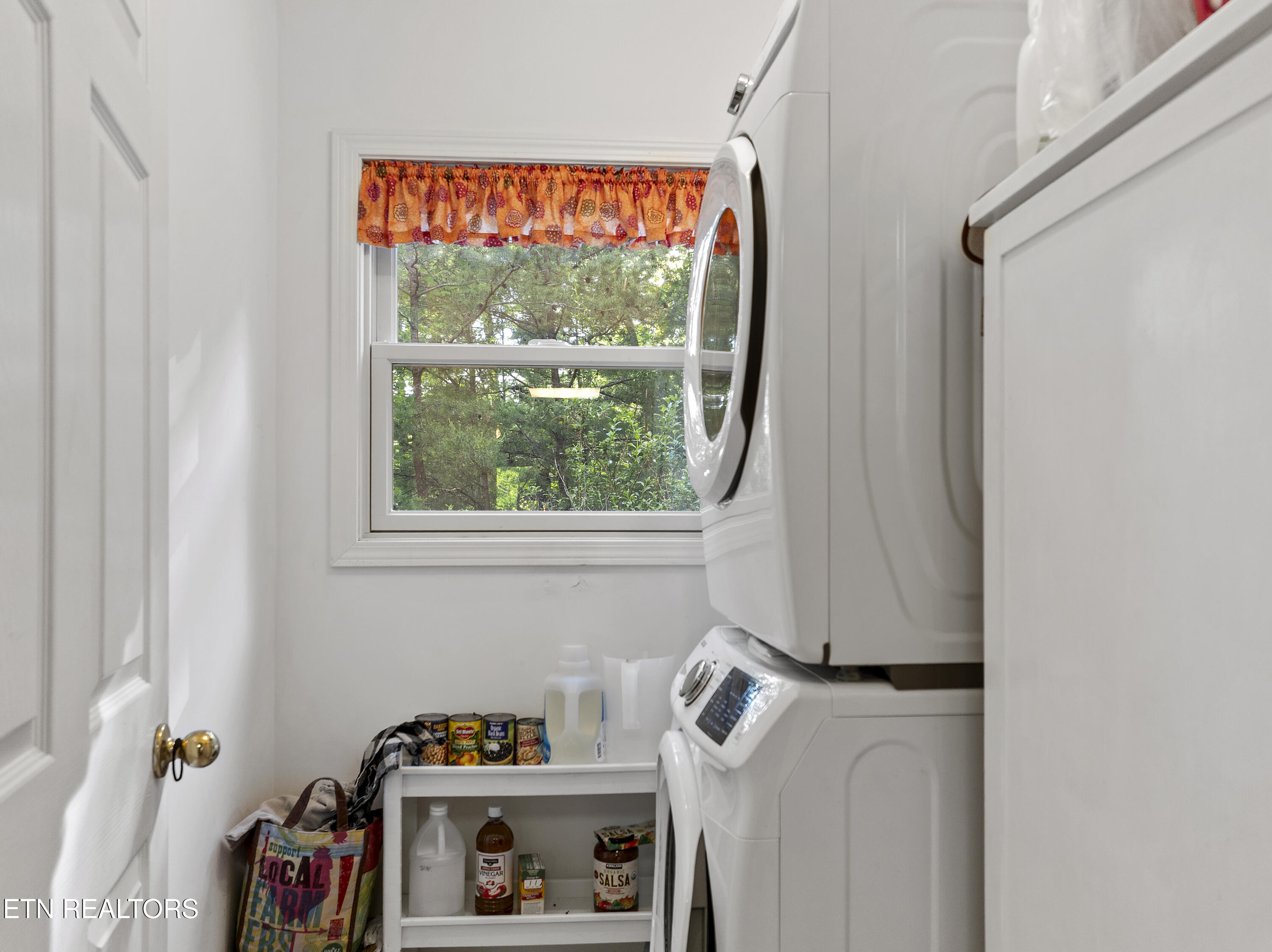 978 Corey Way Del Rio, TN 37727 - Photo 17 of 50 DJI_20250429173600_0083_D