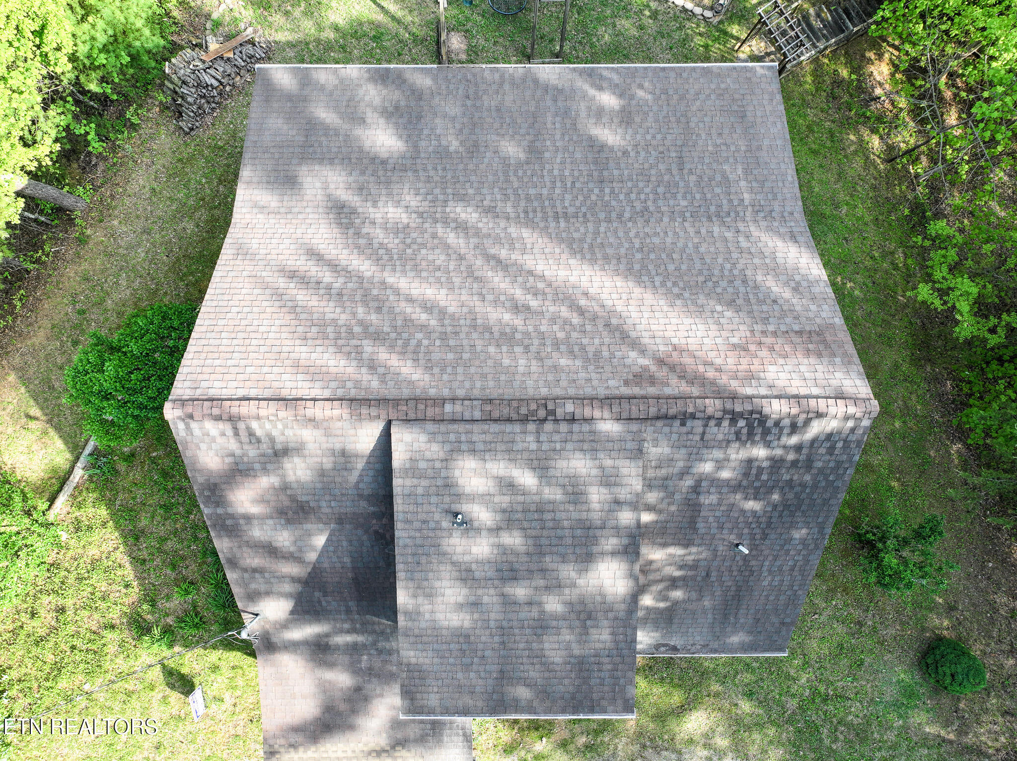 978 Corey Way Del Rio, TN 37727 - Photo 36 of 50 DJI_20250429171714_0049_D