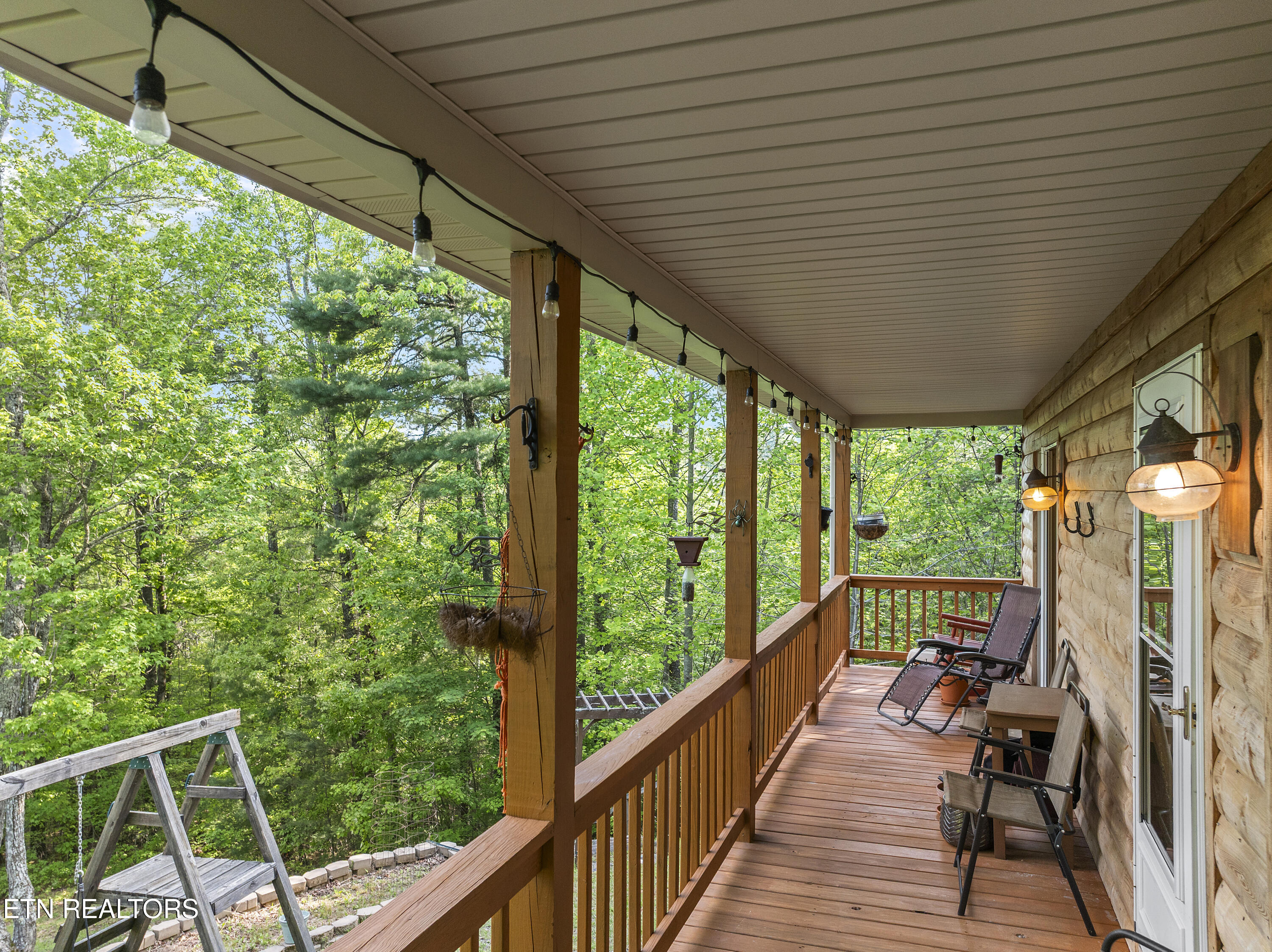 978 Corey Way Del Rio, TN 37727 - Photo 40 of 50 DJI_20250429173841_0093_D