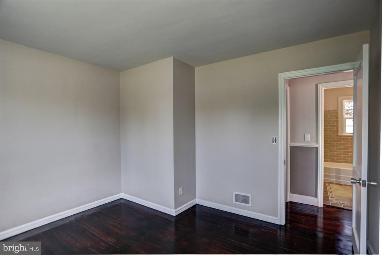 411 Rutherford Road Harrisburg, PA 17109 - Photo 11 of 25 Gallery Image 11