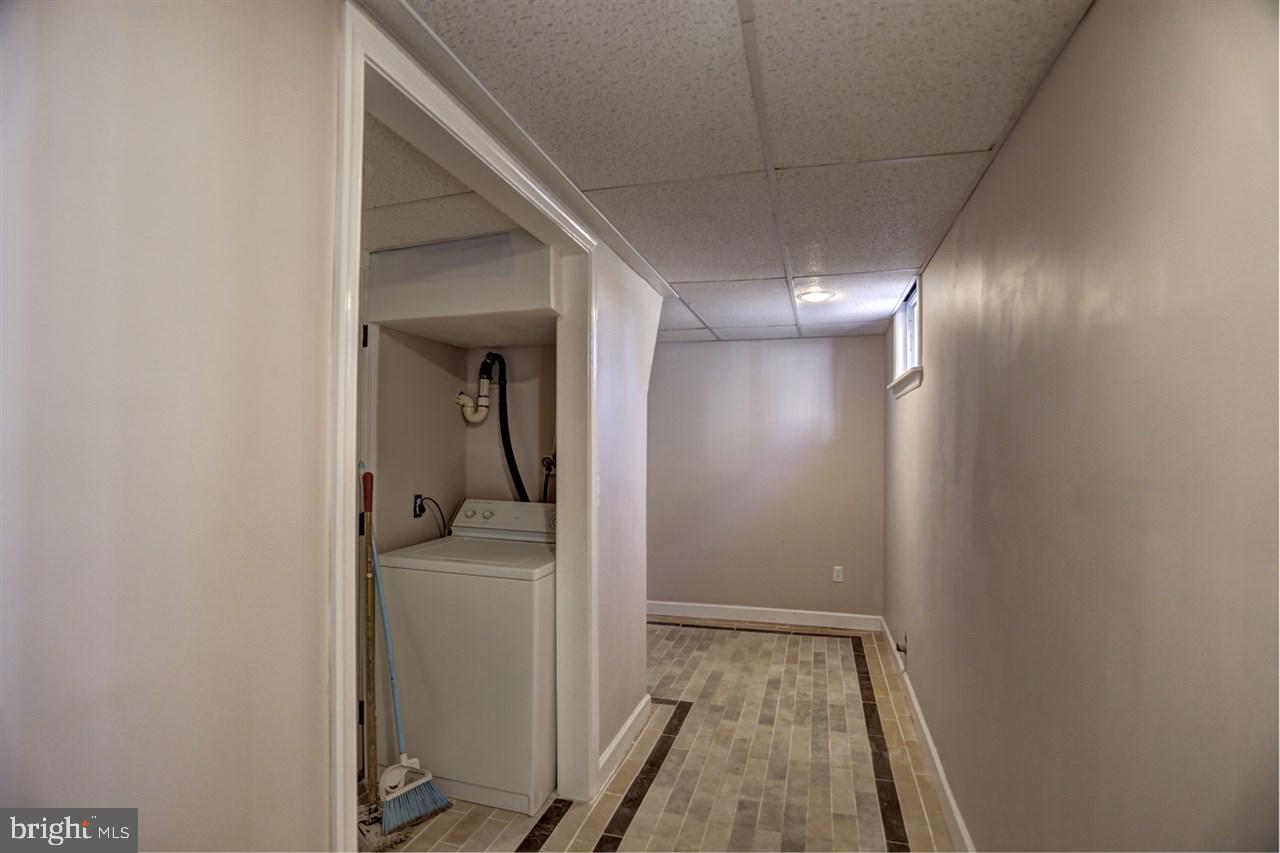 411 Rutherford Road Harrisburg, PA 17109 - Photo 15 of 25 Gallery Image 15