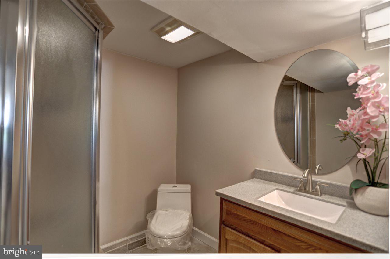 411 Rutherford Road Harrisburg, PA 17109 - Photo 17 of 25 Gallery Image 17