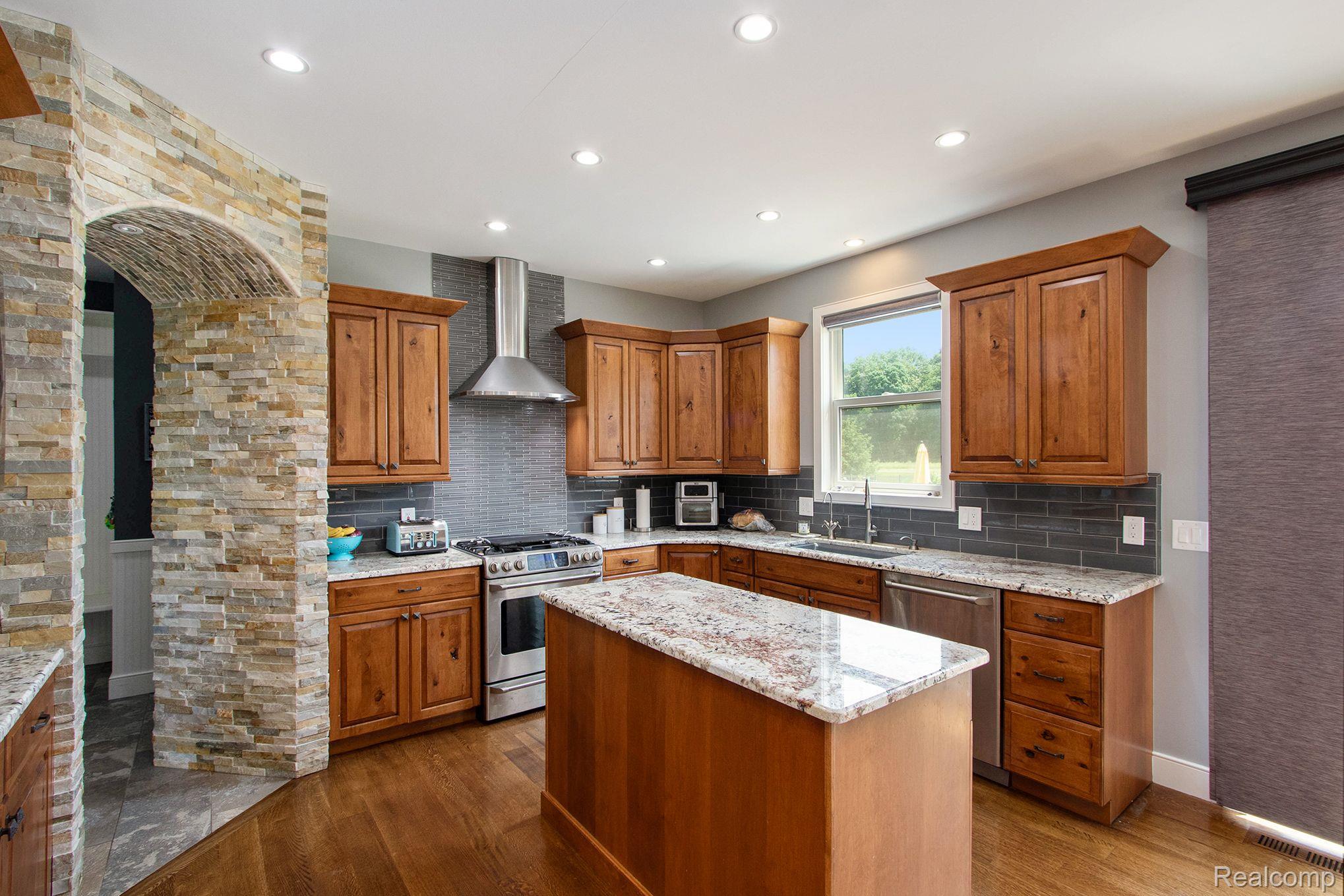 69844 Wildflower Lane Romeo, MI 48065 - Photo 9 of 42 Gallery Image 9