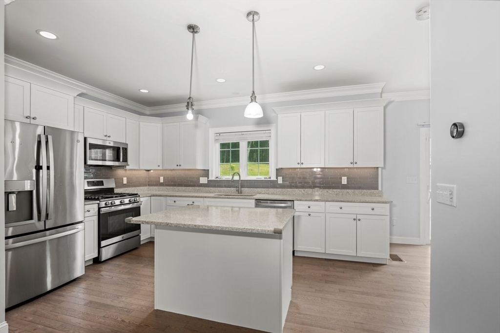 95 Lowell Road, Unit 1 Pepperell, MA 01463 - Photo 7 of 35