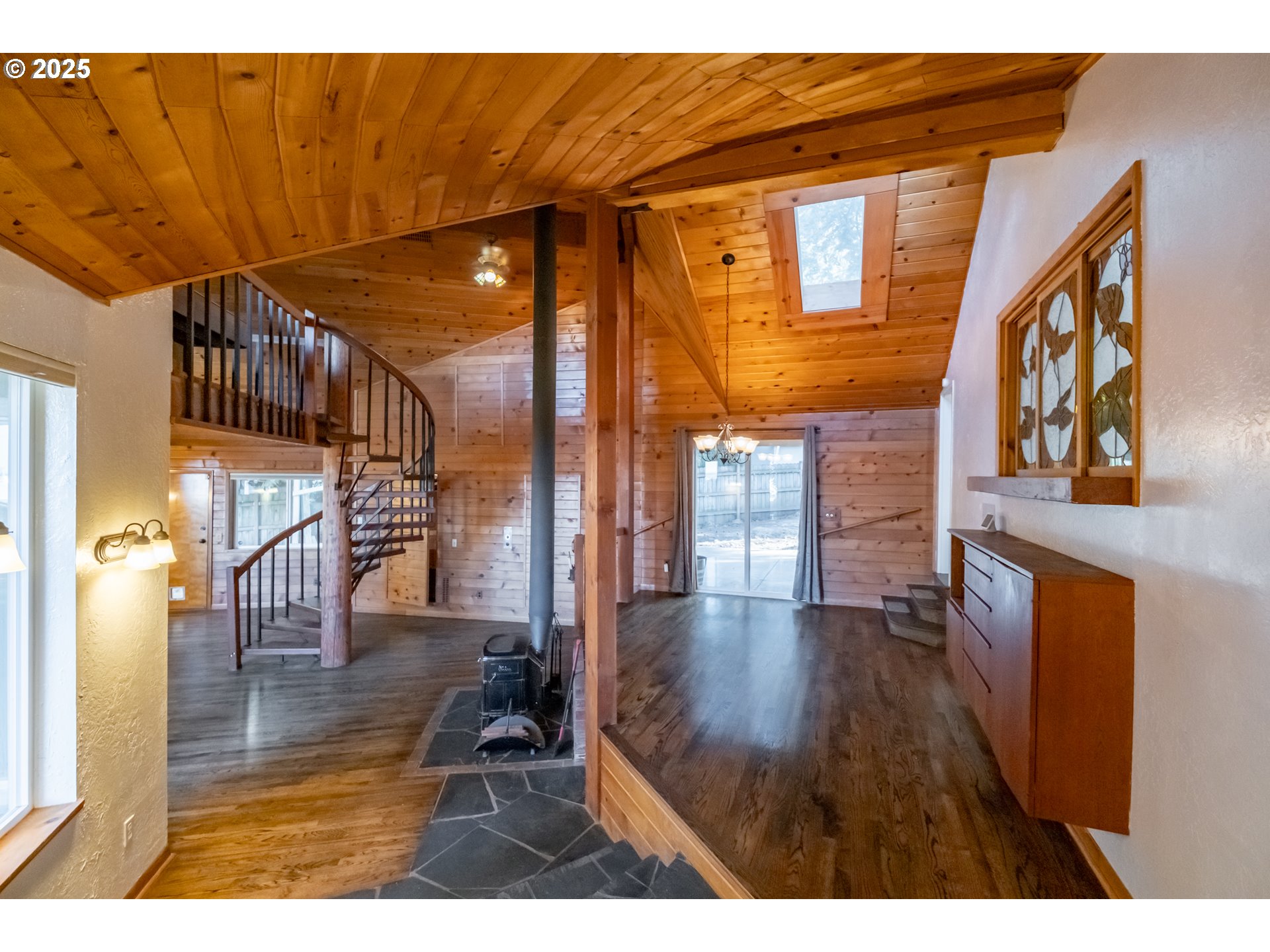 4417 Battle Creek Road Southeast Salem, OR 97302 - Photo 4 of 37