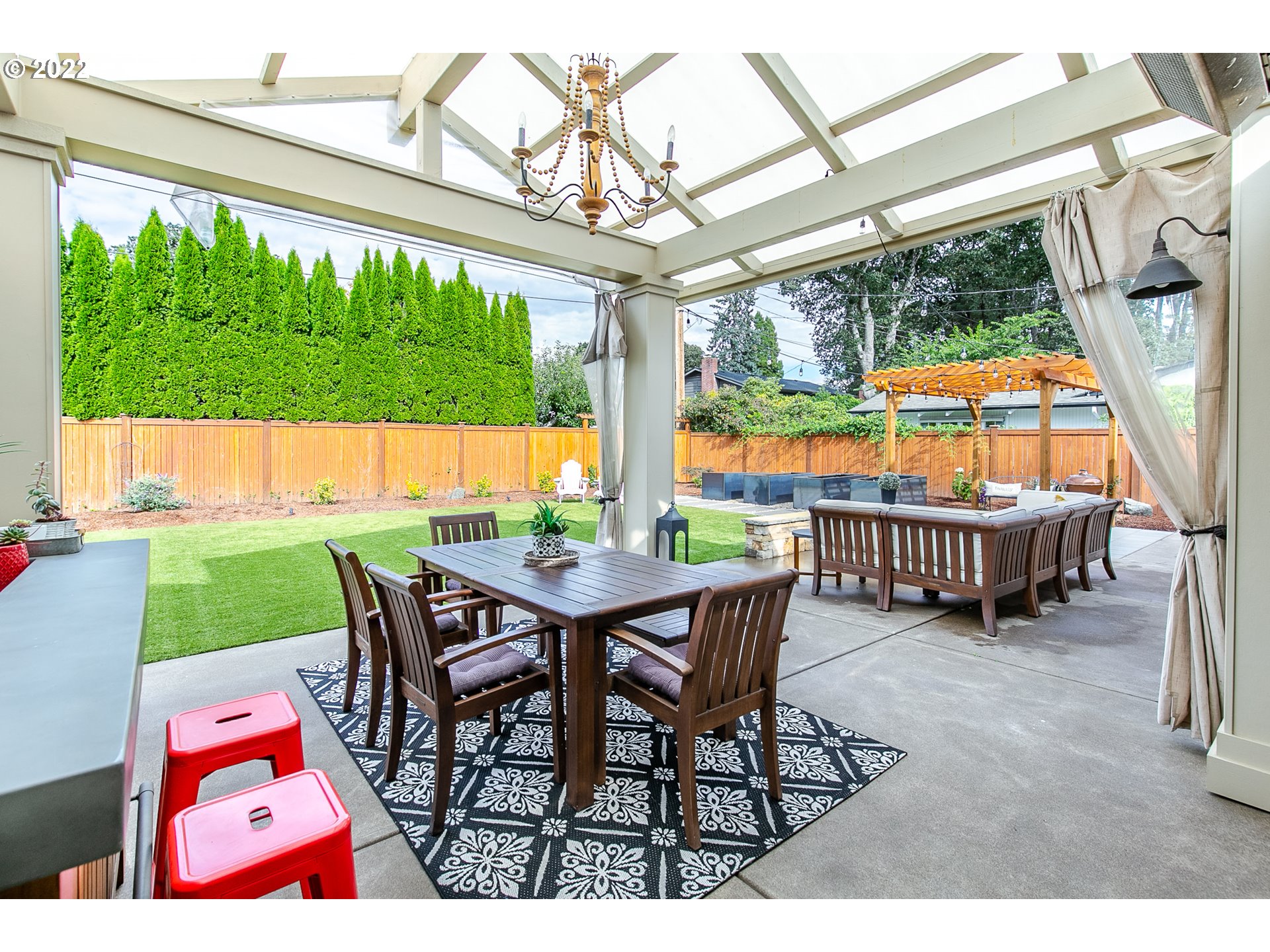 2115 Bedford Way Eugene, OR 97401 - Photo 27 of 32 a outdoor view with a sitting space garden and furniture
