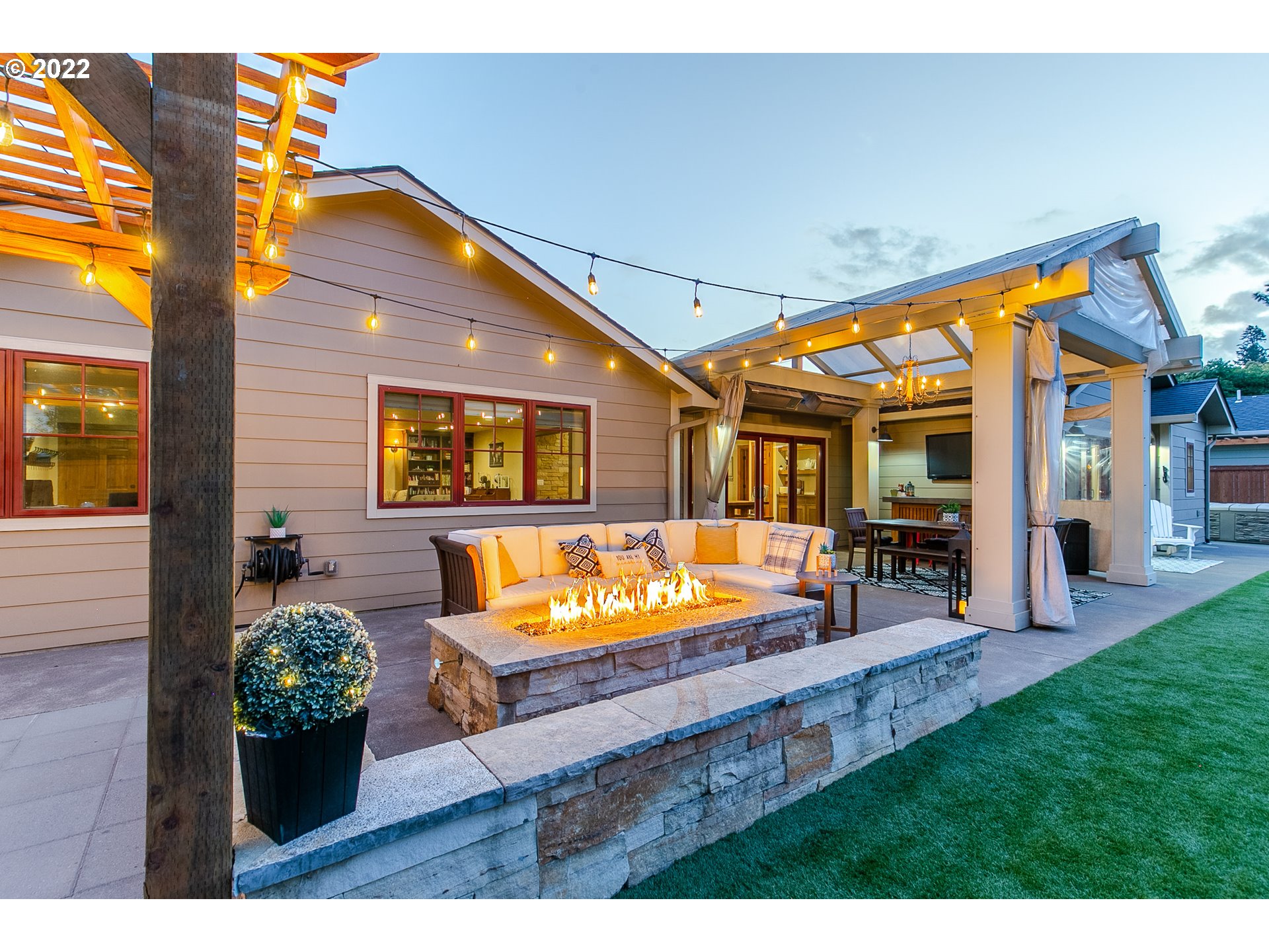 2115 Bedford Way Eugene, OR 97401 - Photo 30 of 32 a view of outdoor space deck kitchen and dining room