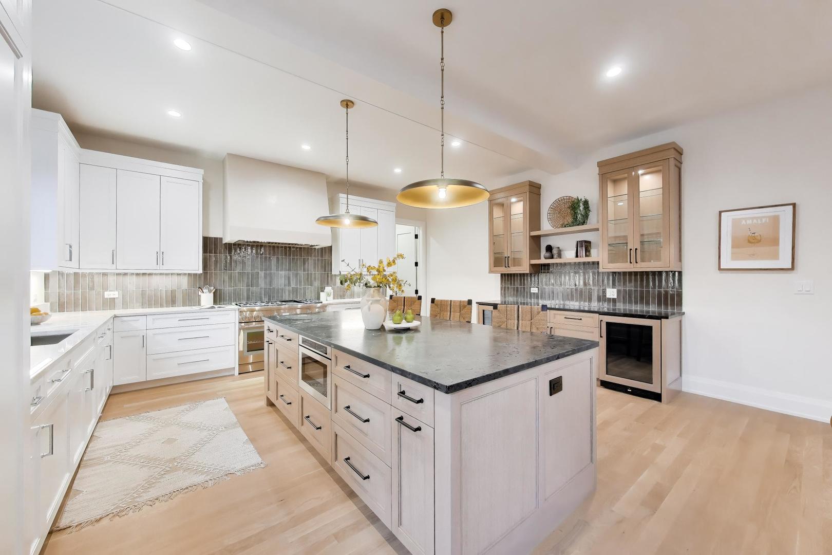 2938 Indianwood Road Wilmette, IL 60091 - Photo 11 of 53