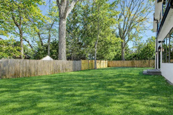 $2,599,000 | 2938 Indianwood Road, Wilmette, IL 60091