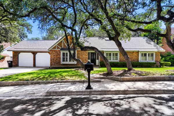 $2,500 | 715 Fabulous Drive, San Antonio, TX 78216