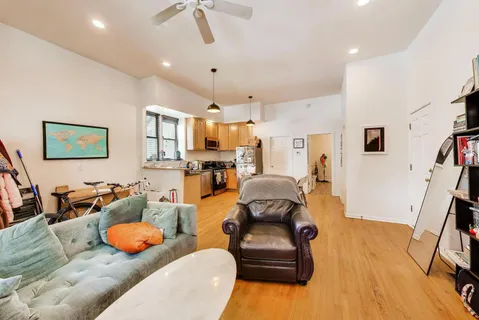$1,249,000 | 2455 North Sawyer Avenue, Chicago, IL 60647