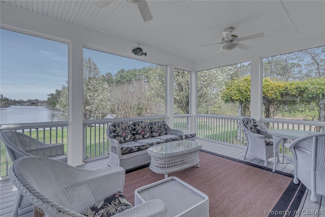 507 Sunnybank Road Reedville, VA 22539 - Photo 31 of 48 Screened Porch
