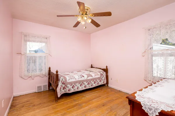 $150,500 | 1042 Champaign Road, Lincoln Park, MI 48146