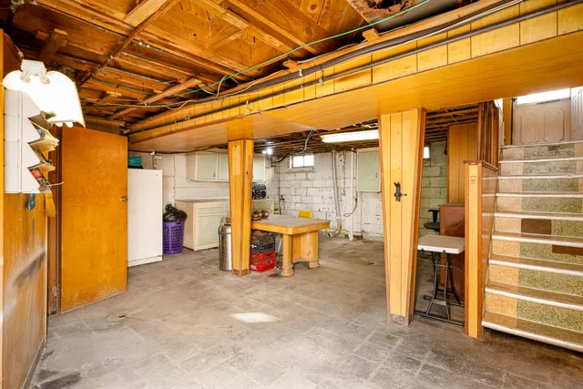 $159,900 | 1042 Champaign Road, Lincoln Park, MI 48146