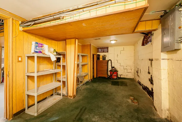 $159,900 | 1042 Champaign Road, Lincoln Park, MI 48146