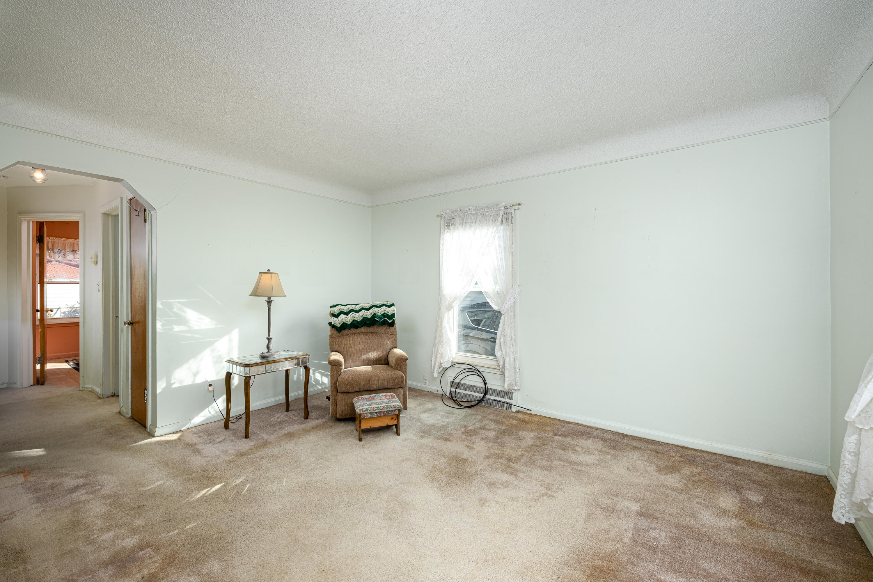 1042 Champaign Road Lincoln Park, MI 48146 - Photo 10 of 22 1042 Champaign Rd (8 of 35)