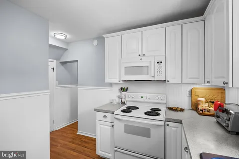 $399,999 | 120 Lejune Road, Cinnaminson, NJ 08077