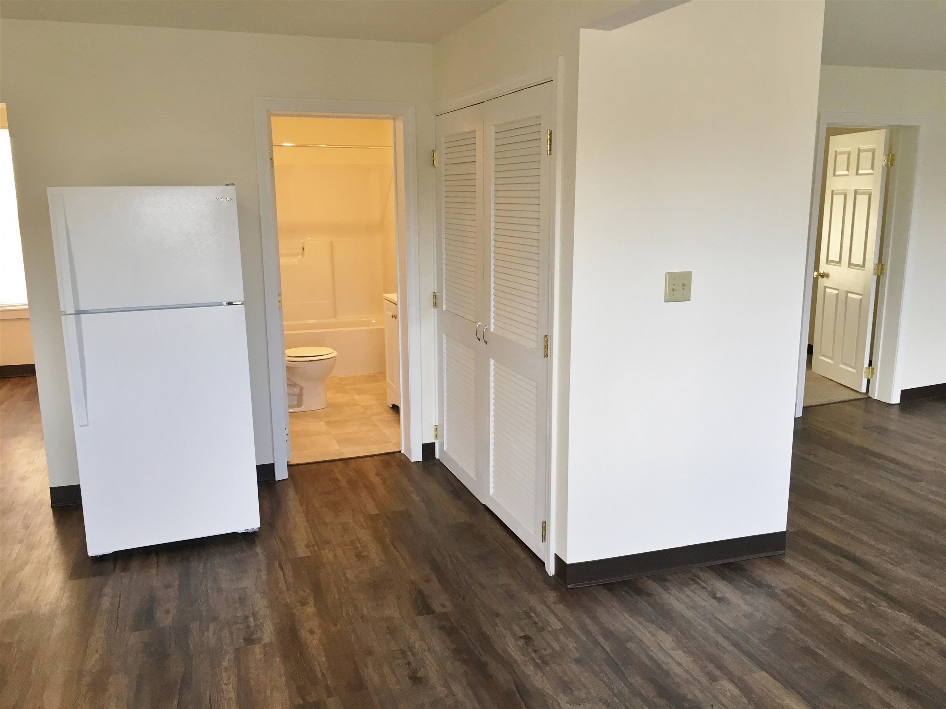 93 Second Street, Unit 3 Manchester, NH 03102 - Photo 28 of 57