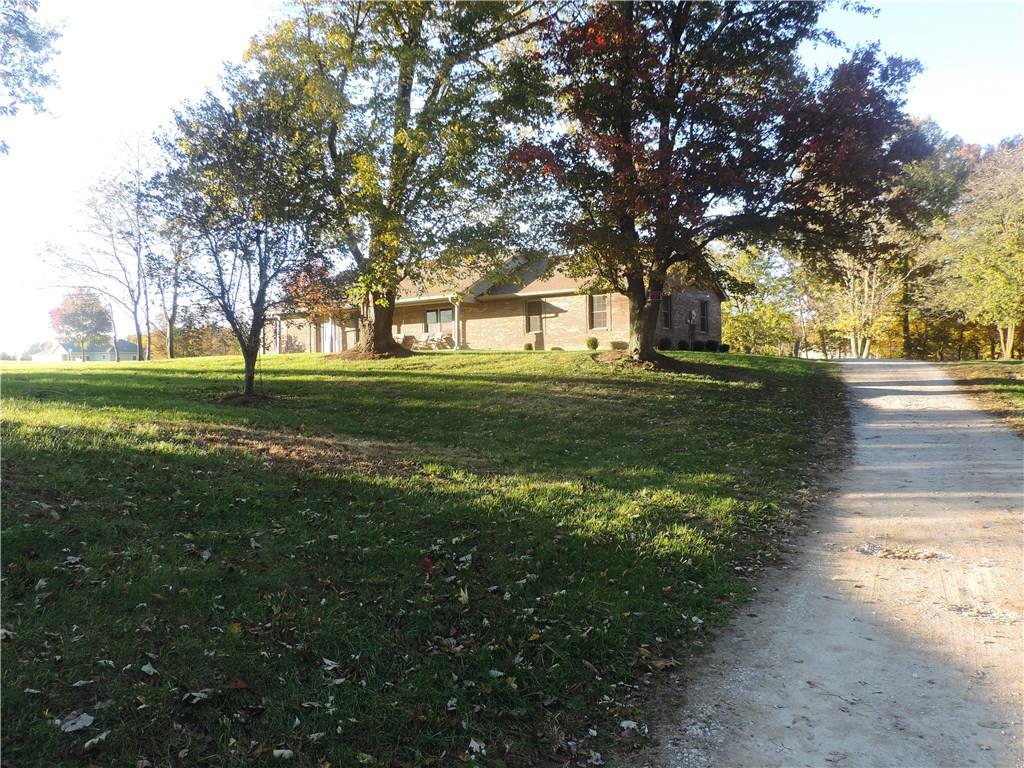 8110 West Lewisville Road Paragon, IN 46166 - Photo 3 of 47
