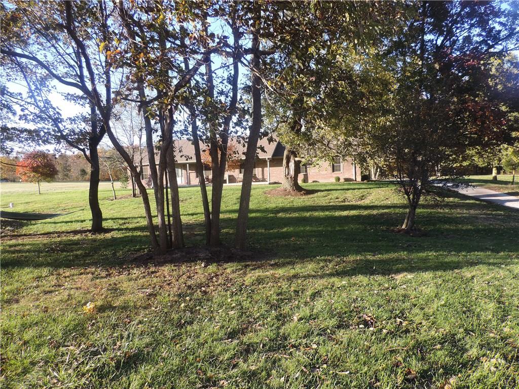 8110 West Lewisville Road Paragon, IN 46166 - Photo 4 of 47