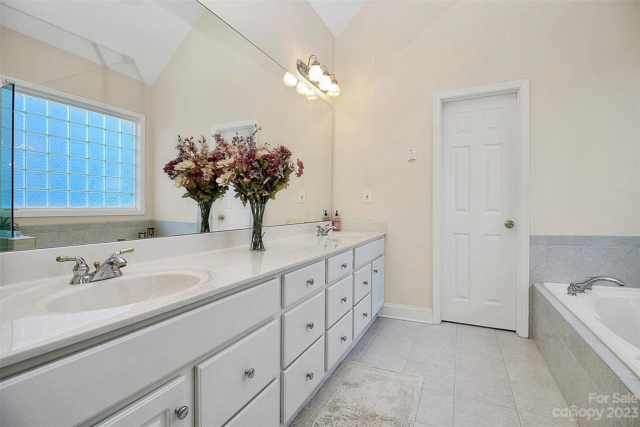 3330 Rea Road Charlotte, NC 28226 - Photo 15 of 38 Gallery Image 15