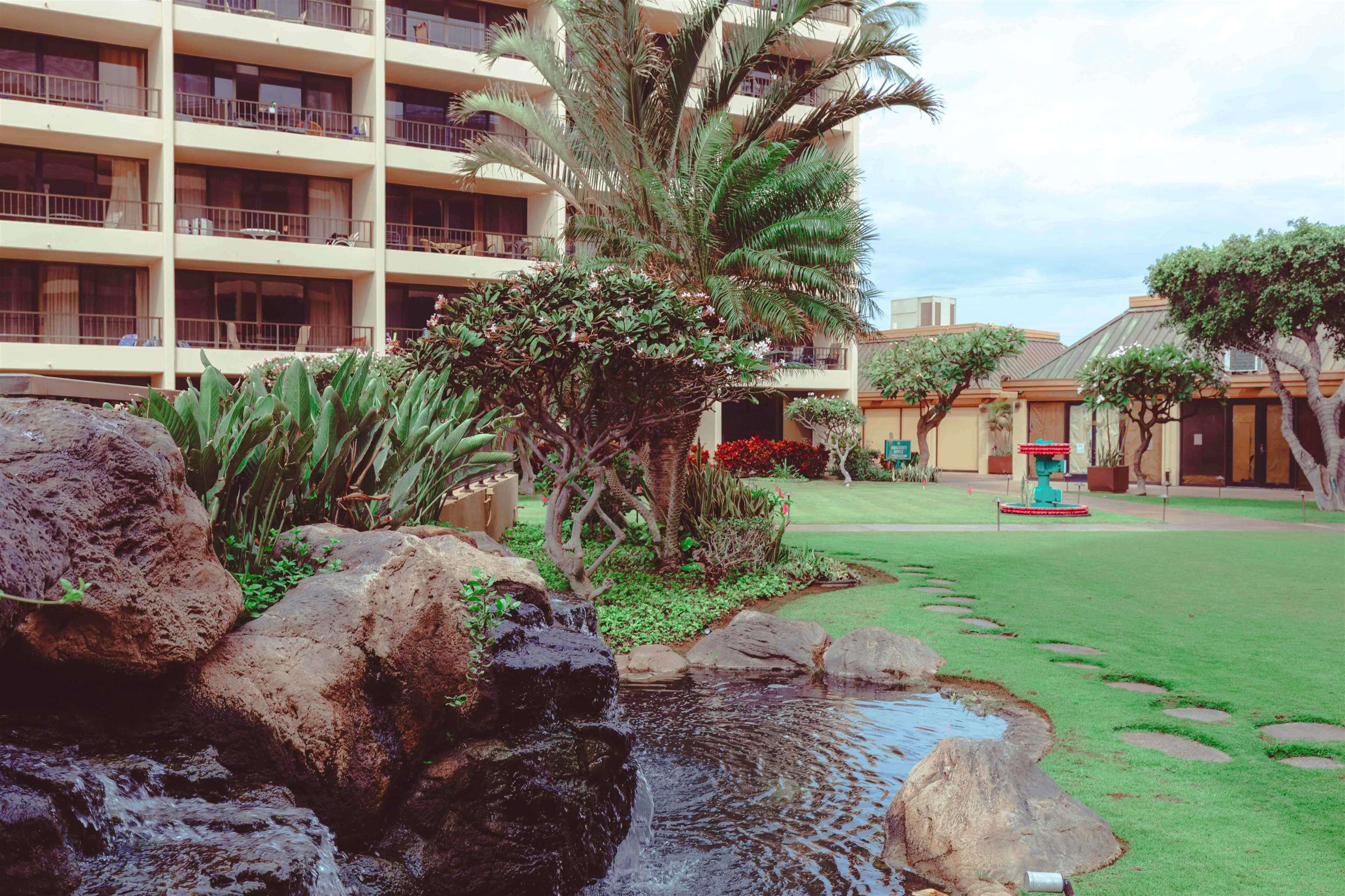 145 North Kihei Road, Unit 502 Kihei, HI 96753 - Photo 32 of 37