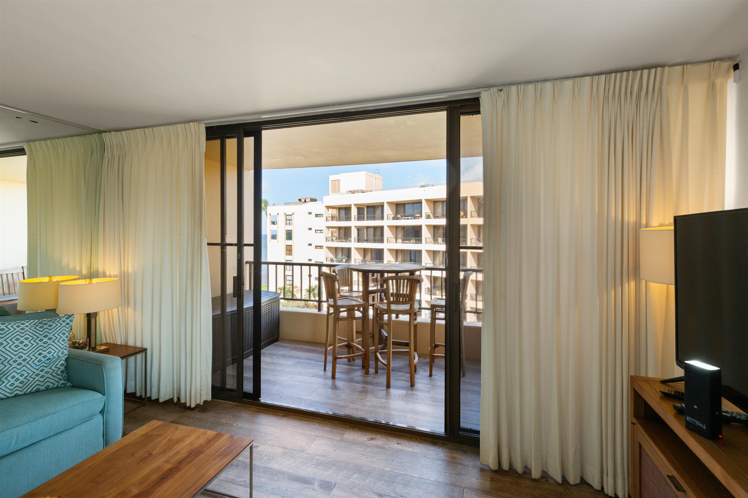 145 North Kihei Road, Unit 502 Kihei, HI 96753 - Photo 6 of 37