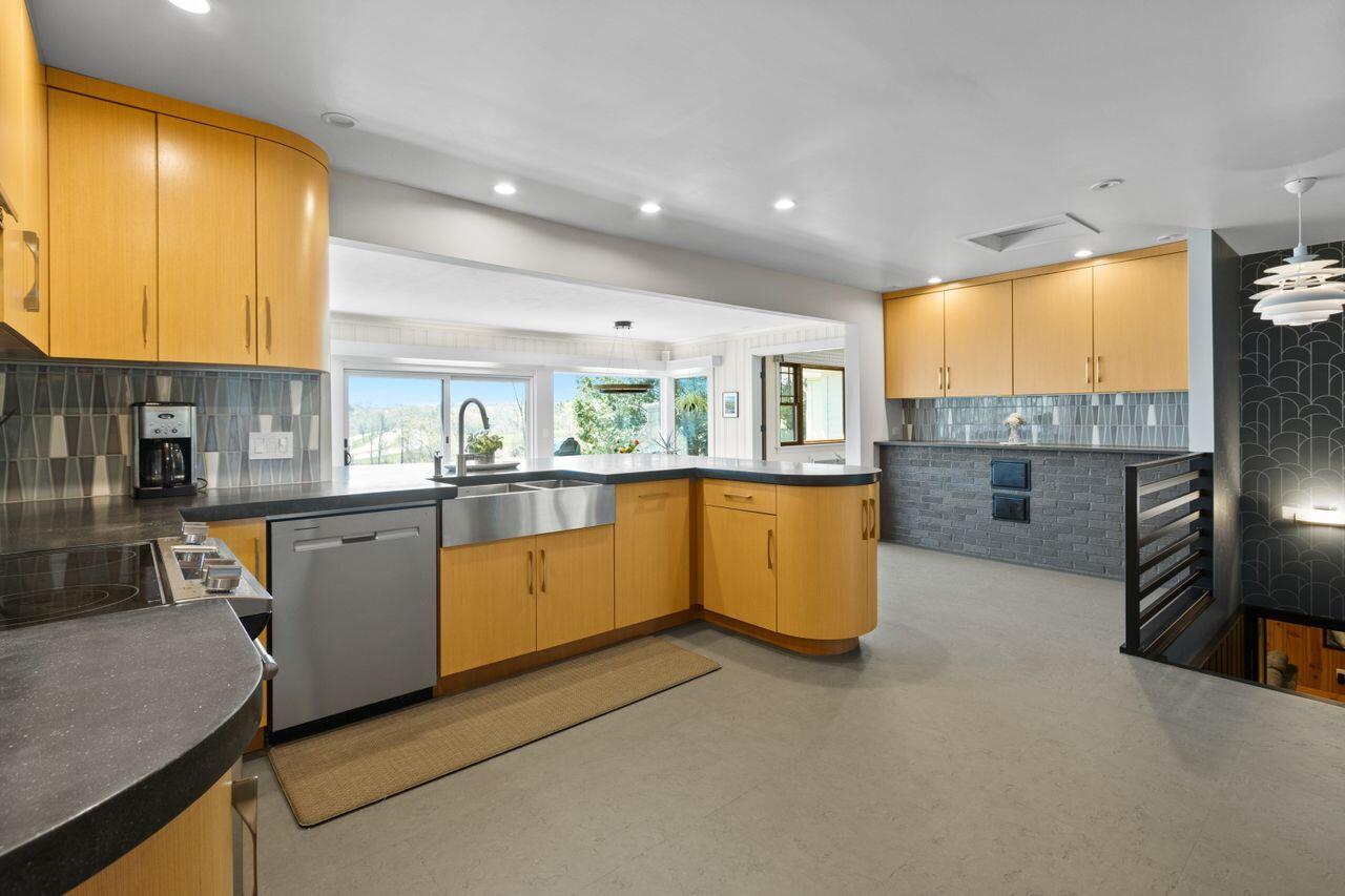 69 Brookside Road Portland, ME 04103 - Photo 15 of 76 20250501JS-71010