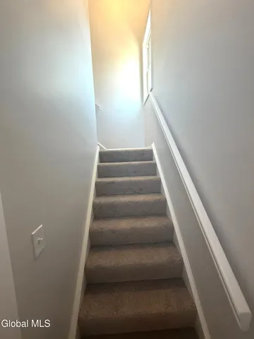 $299,900 | 27 Woodside Drive, Albany, NY 12208