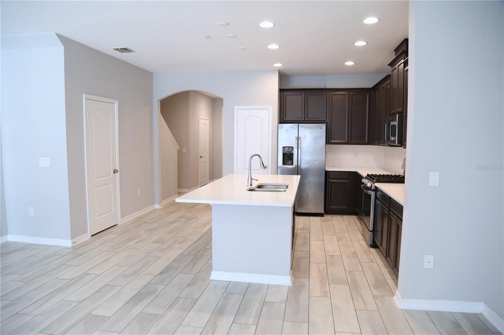 229 Rustic Loop Sanford, FL 32771 - Photo 4 of 34