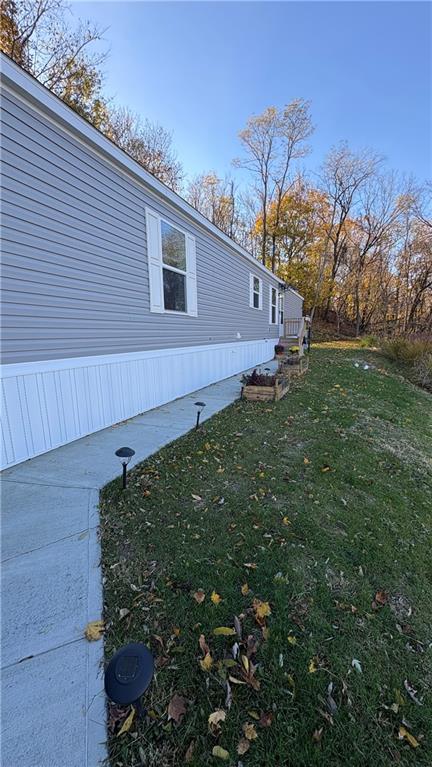 221 Reston Road Imperial, PA 15126 - Photo 2 of 20