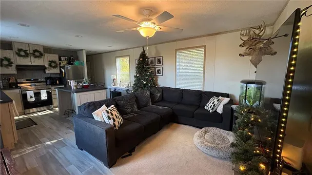 $60,000 | 221 Reston Road, Imperial, PA 15126