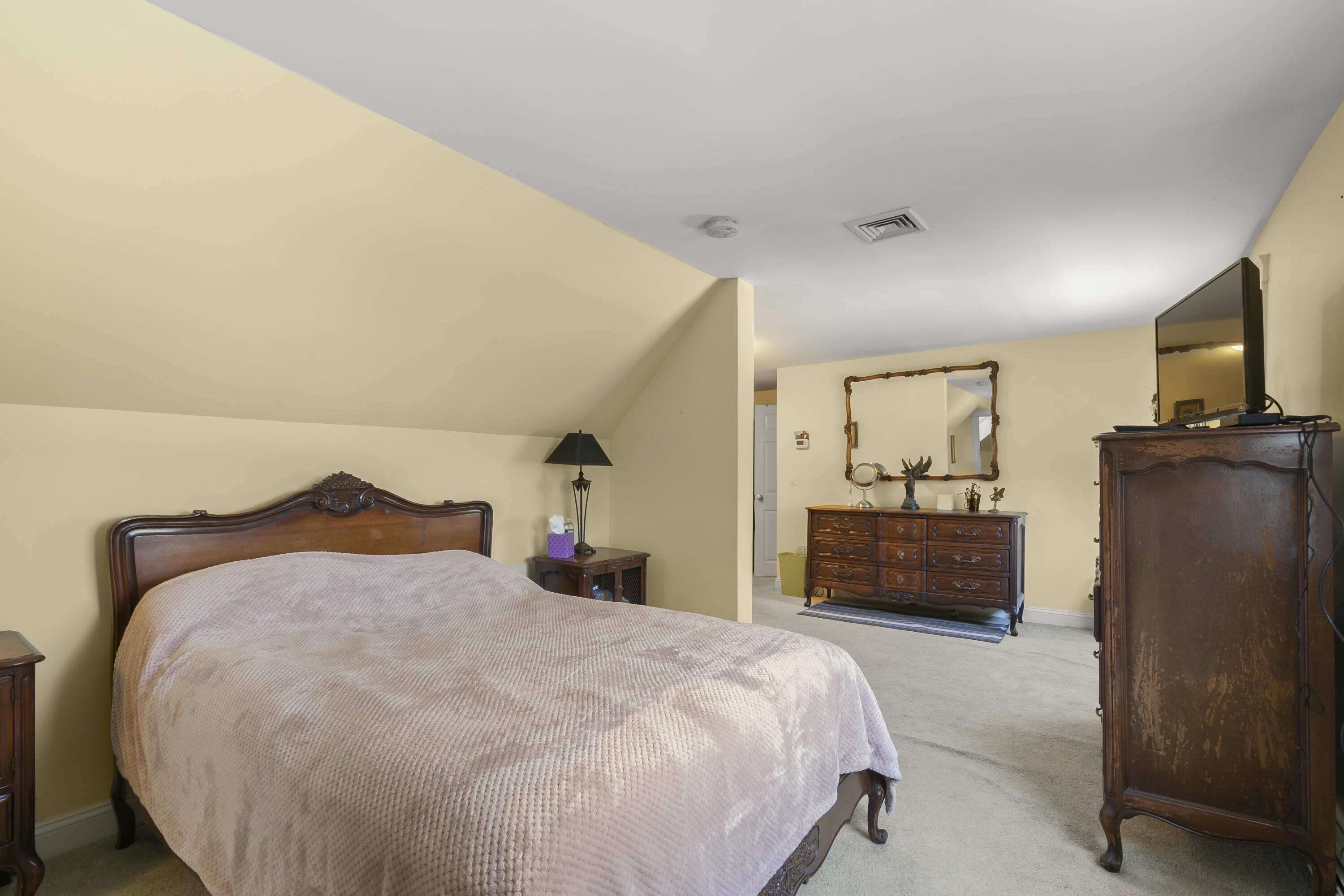 575 Main Street Mashpee, MA 02649 - Photo 8 of 29 IMG_6730