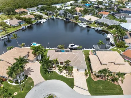$899,900 | 1711 Los Alamos Drive, Punta Gorda, FL 33950