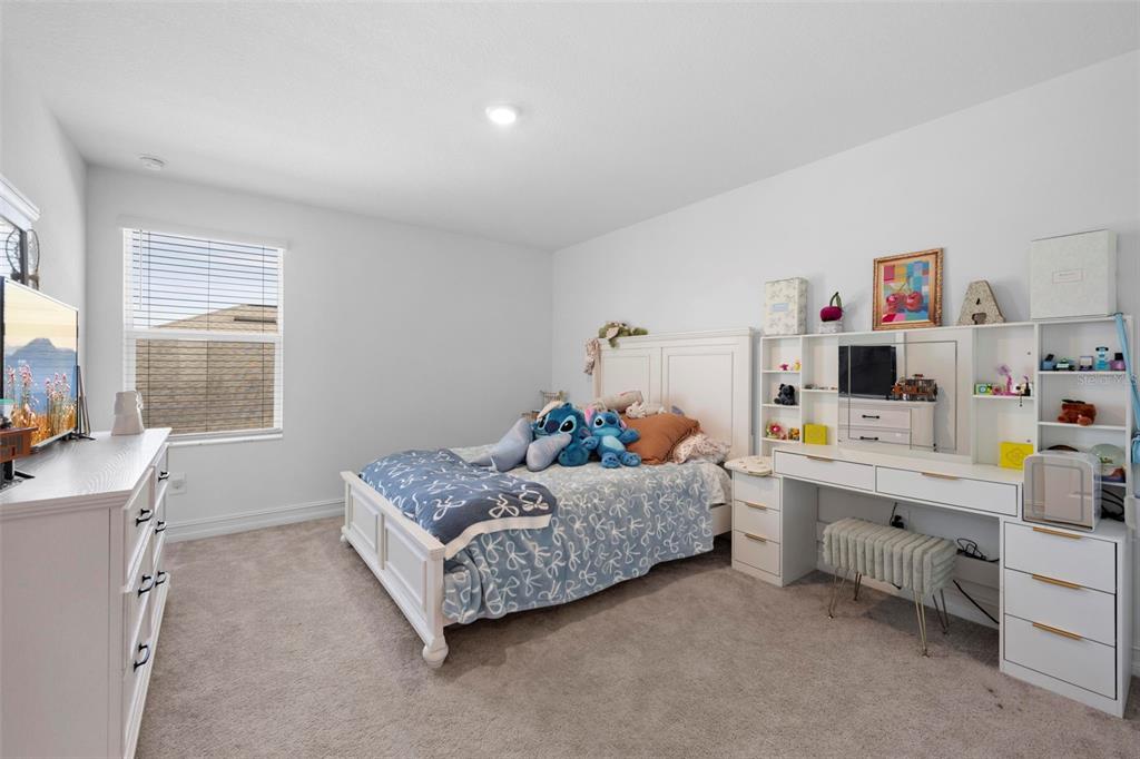 4898 Southern Valley Loop Brooksville, FL 34601 - Photo 70 of 81 a living room with furniture and a window