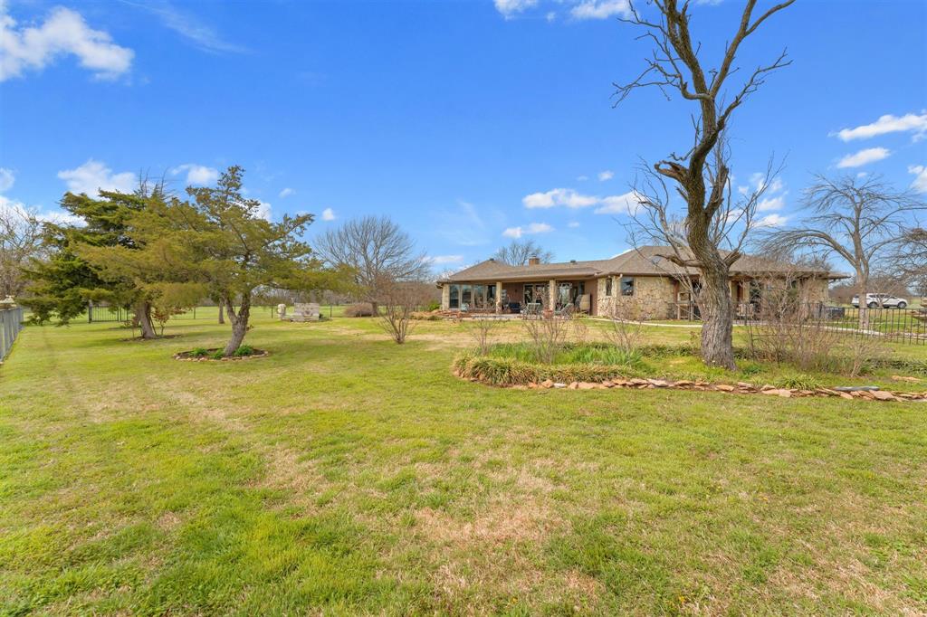 9711 Jim Christal Road Krum, TX 76249 - Photo 30 of 40