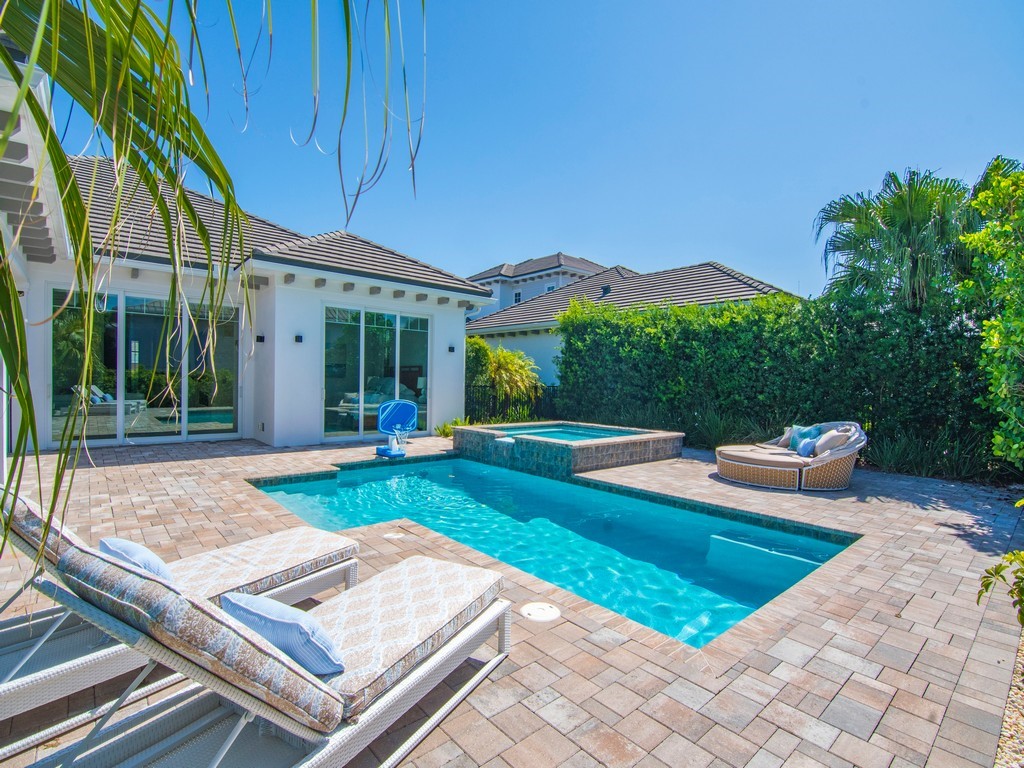 915 Surfsedge Way Vero Beach, FL 32963 - Photo 21 of 36