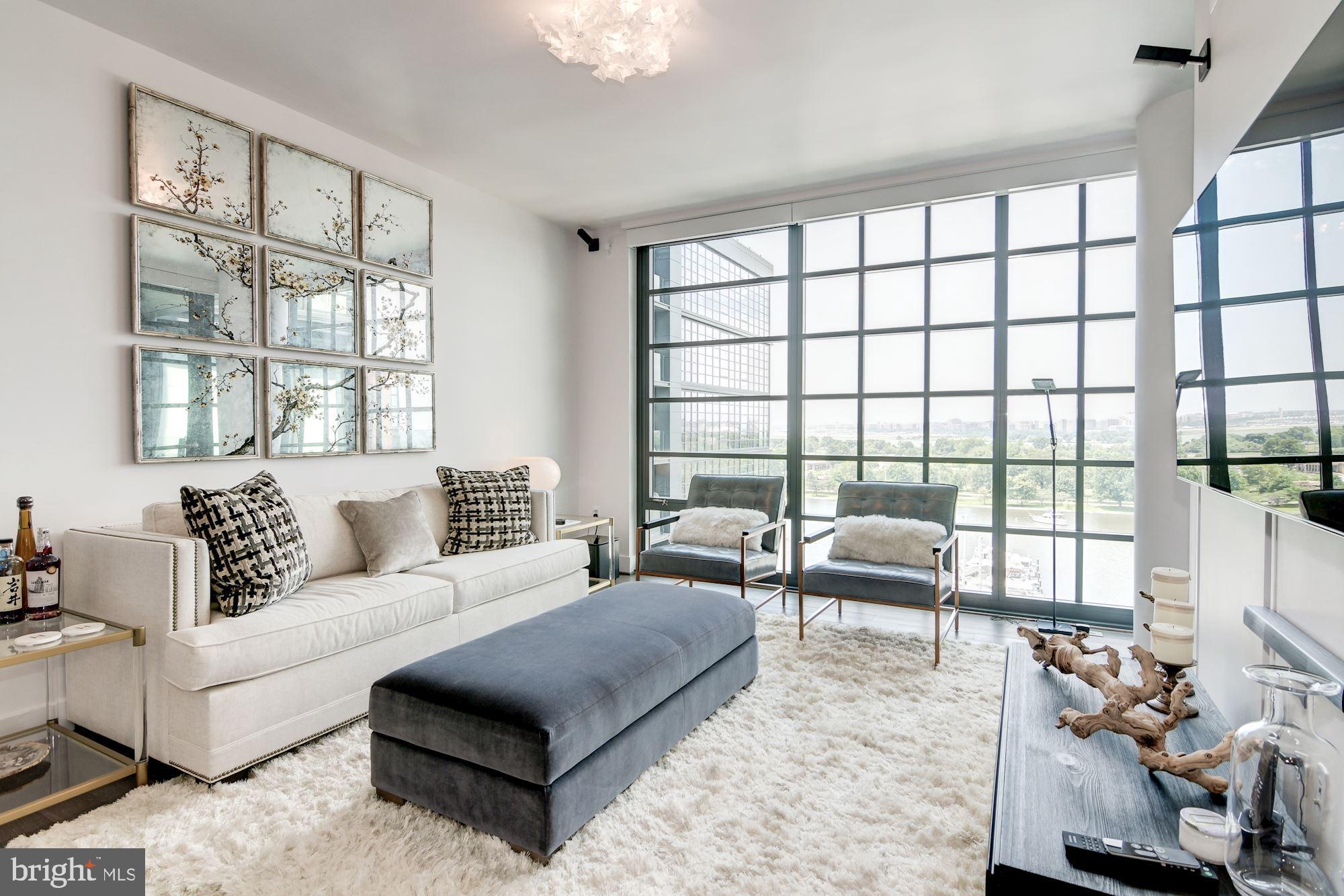 45 Sutton Square Southwest, Unit 1002 Washington, DC 20024 - Photo 2 of 29