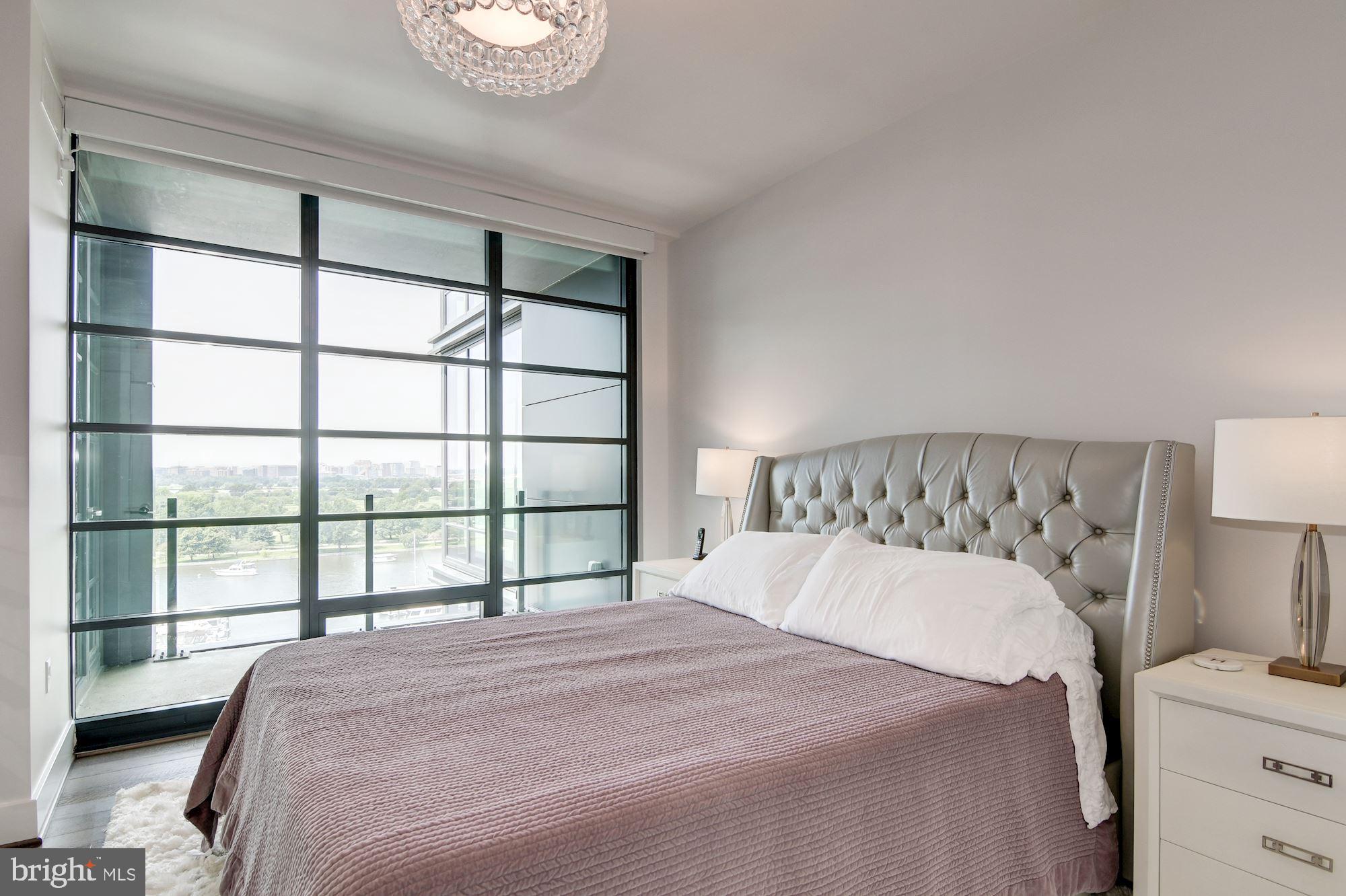 45 Sutton Square Southwest, Unit 1002 Washington, DC 20024 - Photo 11 of 29