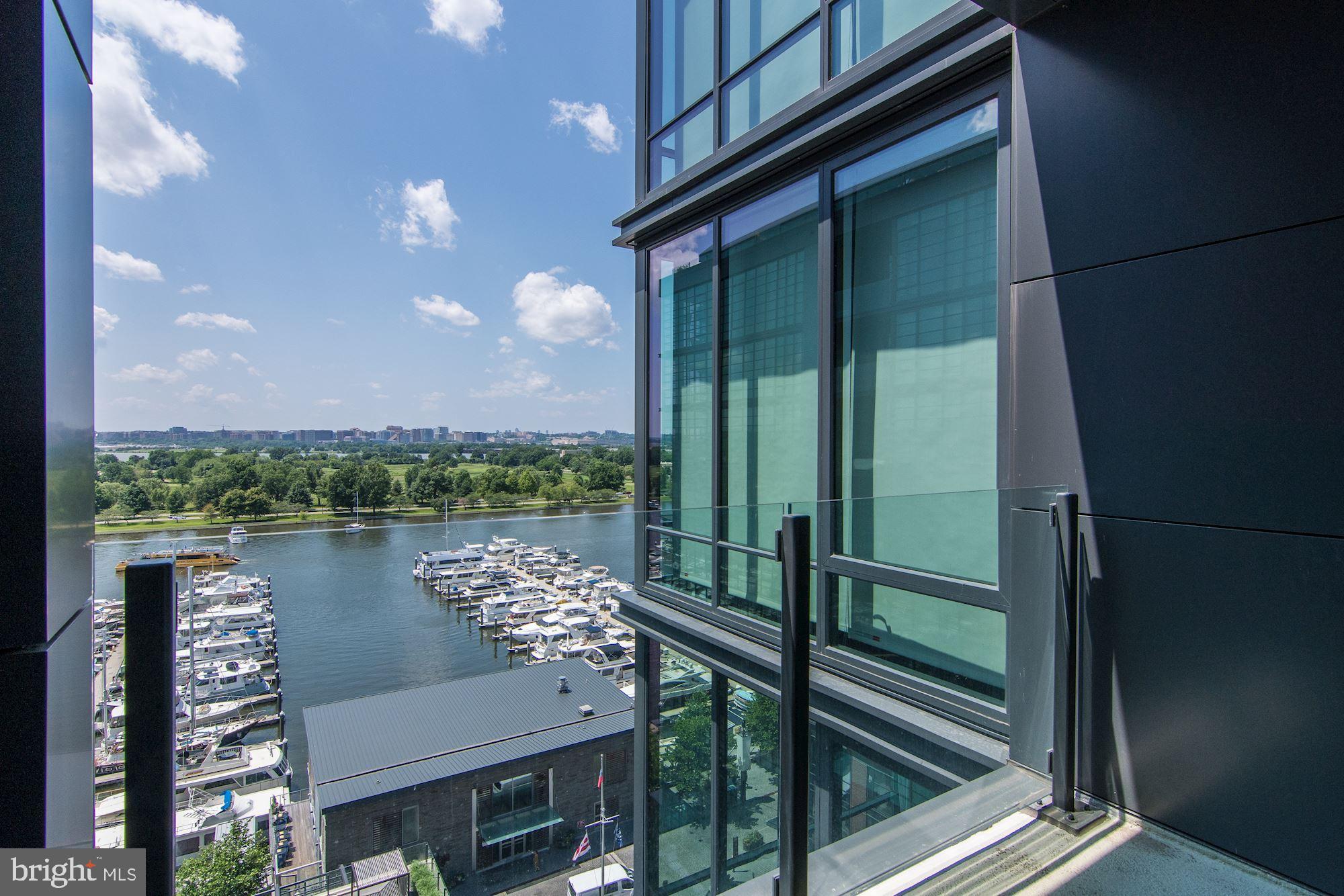 45 Sutton Square Southwest, Unit 1002 Washington, DC 20024 - Photo 18 of 29