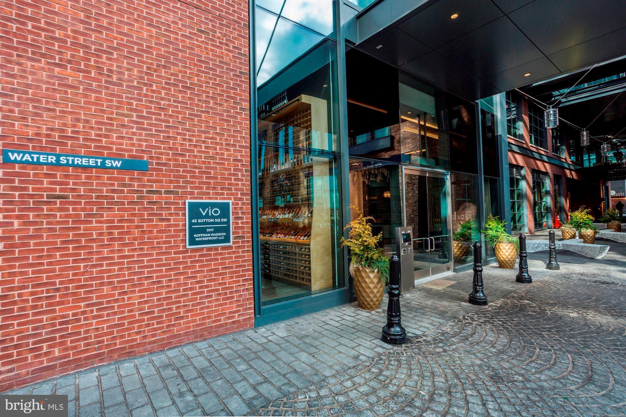 45 Sutton Square Southwest, Unit 1002 Washington, DC 20024 - Photo 21 of 29