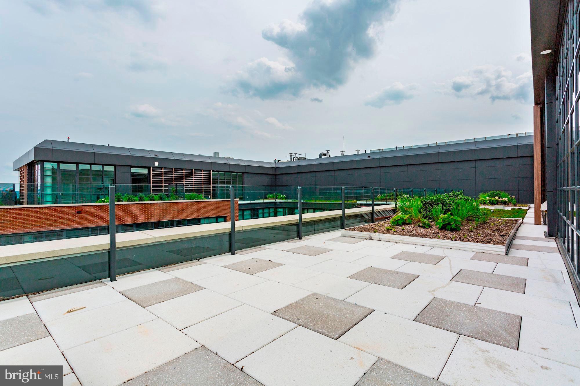 45 Sutton Square Southwest, Unit 1002 Washington, DC 20024 - Photo 26 of 29