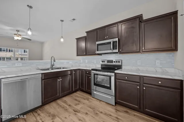 $213,500 | 5 Jaydn Drive West, Jacksonville, NC 28546