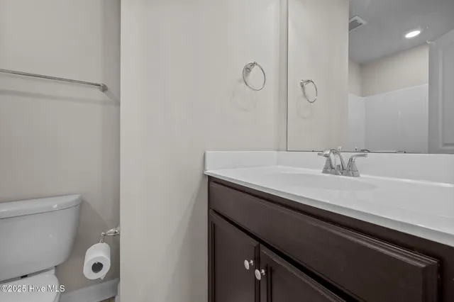 $213,500 | 5 Jaydn Drive West, Jacksonville, NC 28546